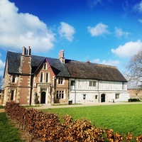 Llanthony Secunda Priory, Gloucester