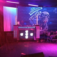Rockkonzerte in The Vault Bar & Lounge, Hickory, NC The Vault Bar & Lounge, Hickory, NC