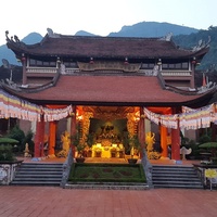 Uông Bí