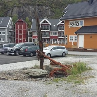 Knutholmen, Kalvåg