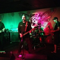 Rockkonzerte in The Karman Bar, Laguna Niguel, CA The Karman Bar, Laguna Niguel, CA