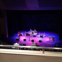Rockkonzerte in Santa Clarita PAC, Santa Clarita, CA Santa Clarita PAC, Santa Clarita, CA