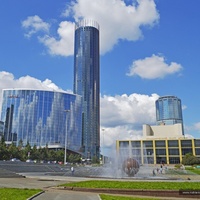 Oktyabrskaya Ploshad, Jekaterinburg