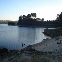 Junto a barragem, Rio de Moinhos