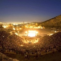 Petra's Theater, Athen