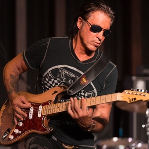 George Lynch