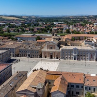 Piazza Garibaldi, Senigallia