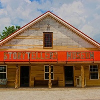 Storytellers Hideaway Farm, Bon Aqua, TN