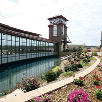 Rockkonzerte in PZAZZ! Entertainment Complex, Burlington, IA PZAZZ! Entertainment Complex, Burlington, IA