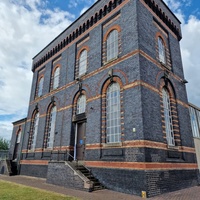 Sandfields Pumping Station, Lichtfeld