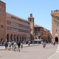 Piazza Trento Trieste, Ferrara