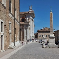 Piazza Rinascimento, Urbino