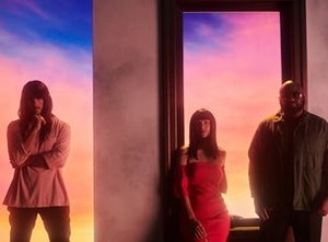 



  Konzert von Khruangbin 23.04.2025 in Austin, TX

